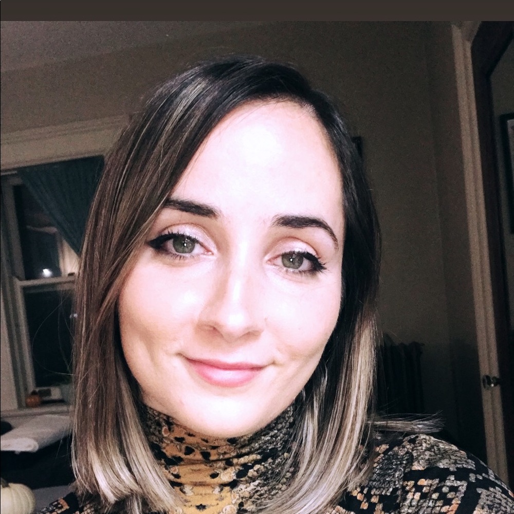 Meet your Posher, Andrea